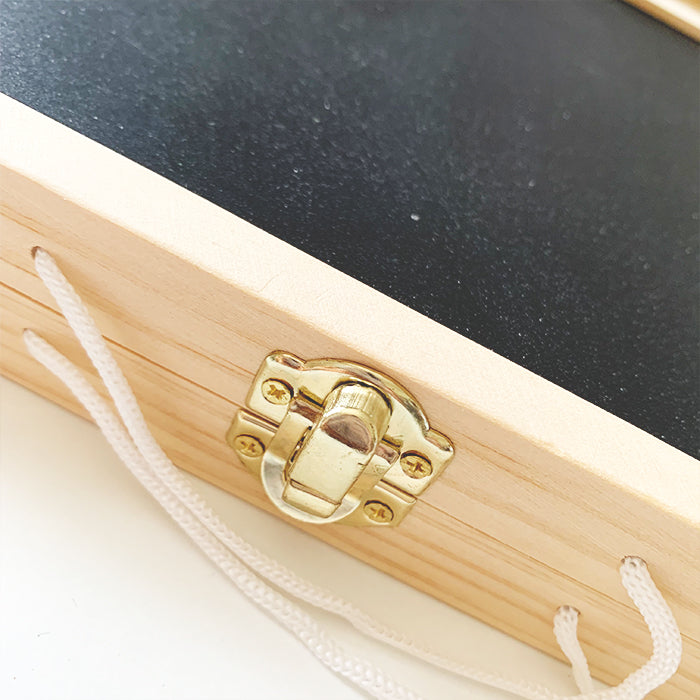 Tafelbox Magnetbuchstaben und Zahlen