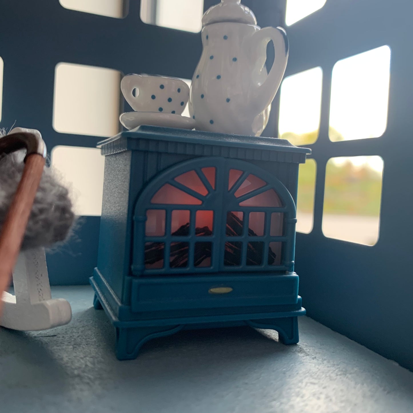 Miniatur Ofen blau mit Licht