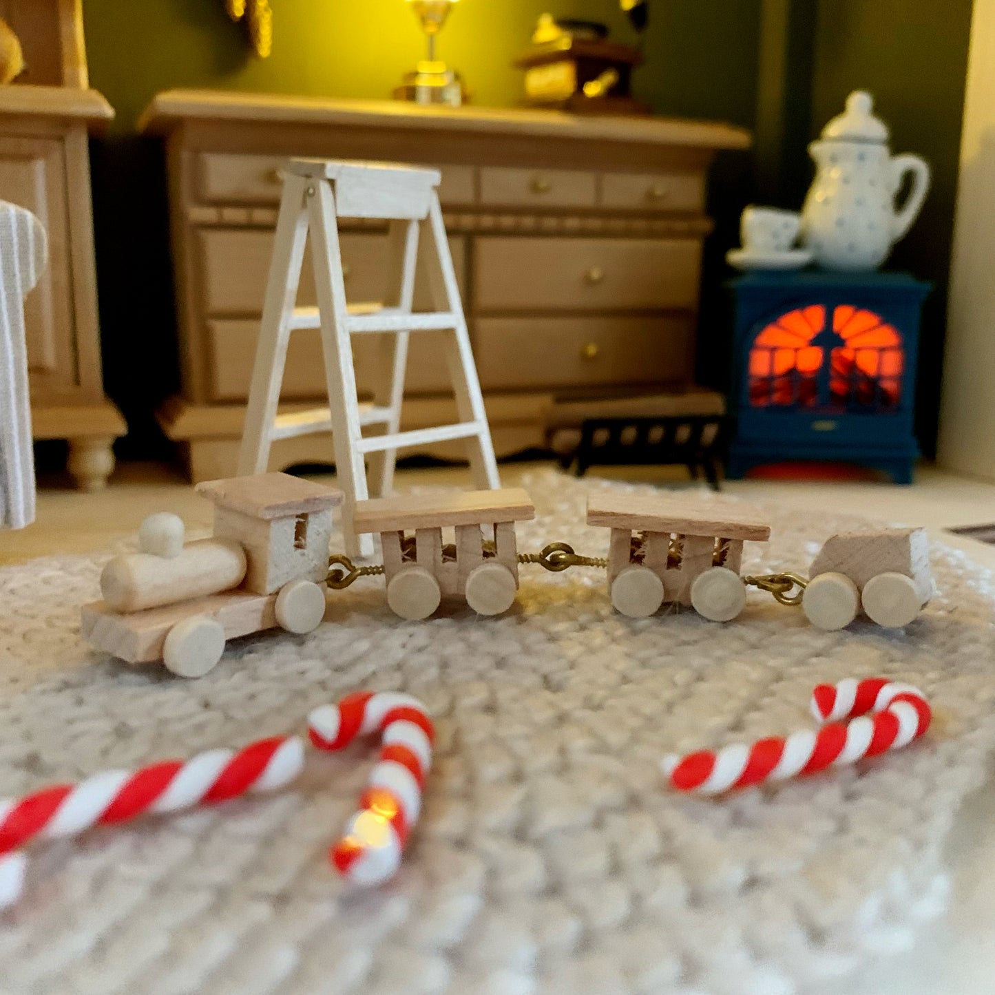 Miniatur Holz-Eisenbahn