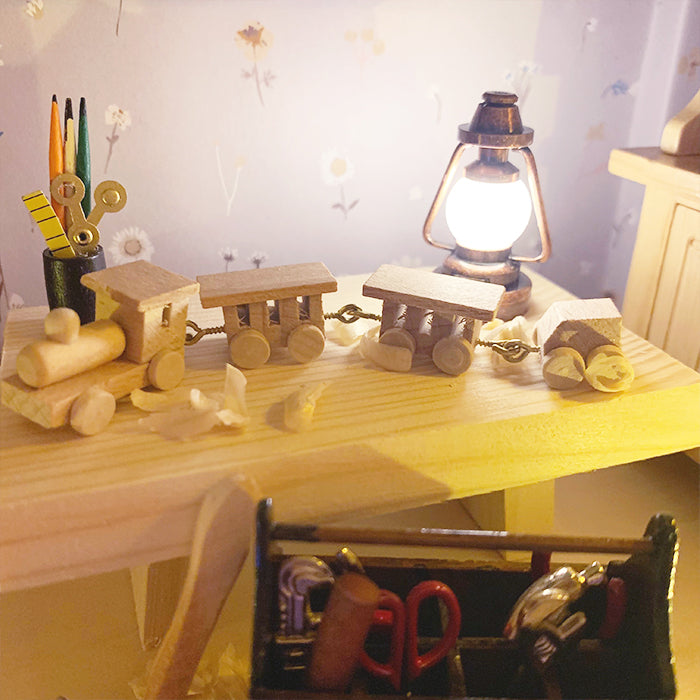 Miniatur Holz-Eisenbahn